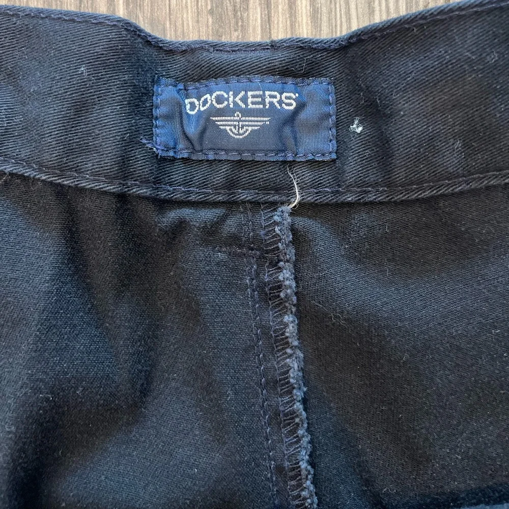 Dockers Men’s Pleated Black Khaki Flat Front Shorts 7.5” Inseam 40W 4 Pockets